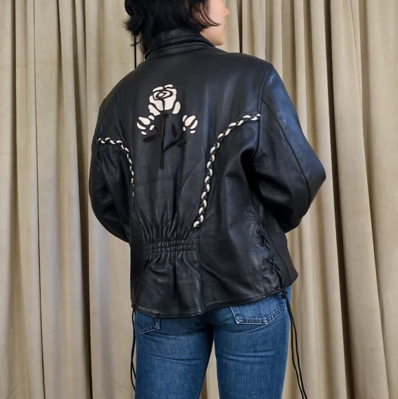 RARE Vintage UNIK Black Leather Biker Jacket with White Rose Floral Design - Picture 4 of 8